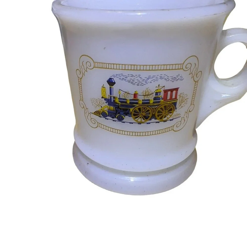 VTG 1970’s Avon Milk Glass Shaving‎ Mug Cup Iron Horse Steam Train Locomotive